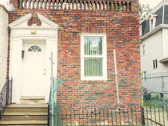 3rd image of 6320 Elmwood Ave