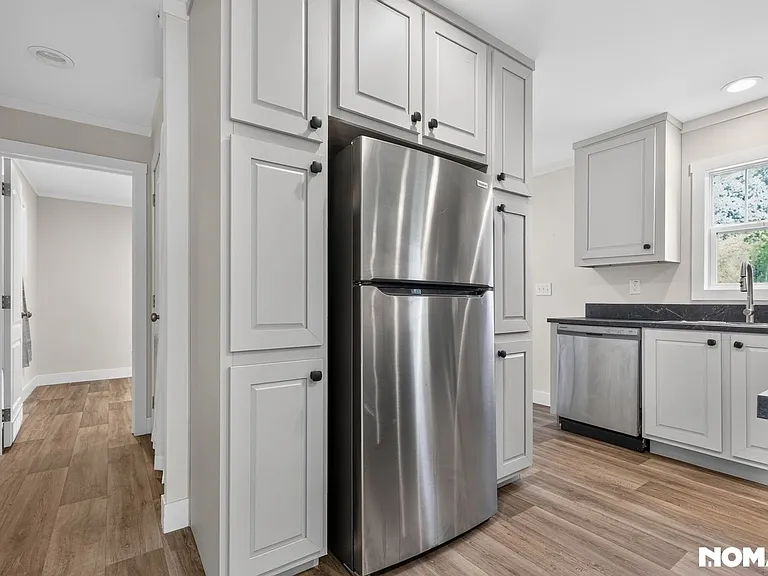 1431 W Ridgeway Rd — Photo 11