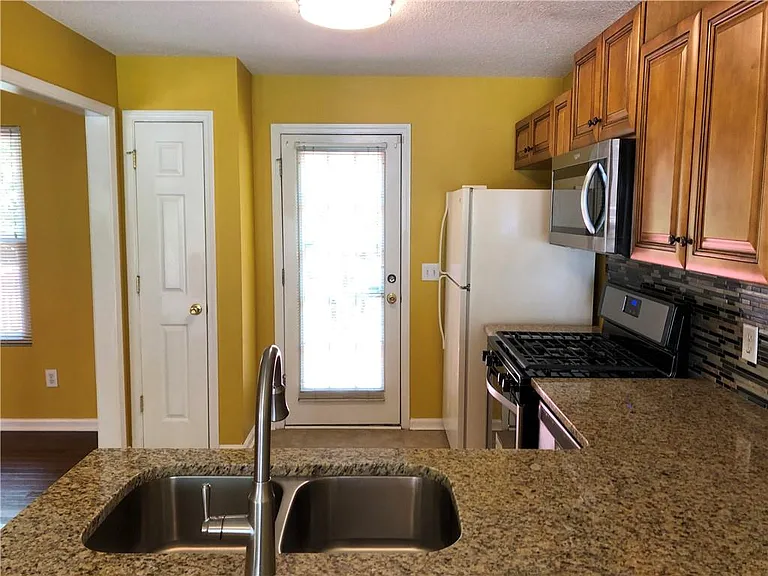 5955 Graywood Cir SE — Photo 10
