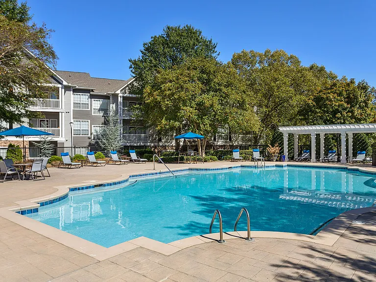 C234080_RetreatAtSweetwater_Pool_01_