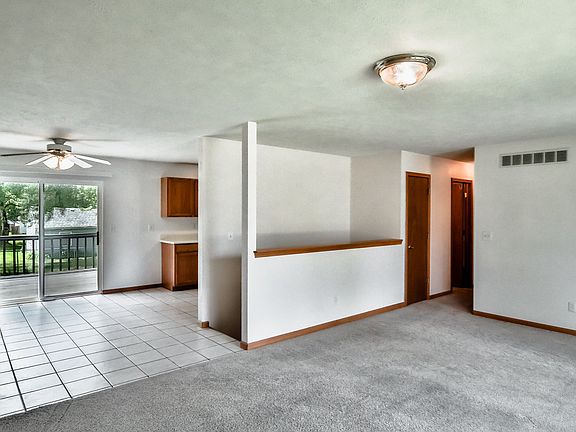 4th image of 2219 La Mar Ave