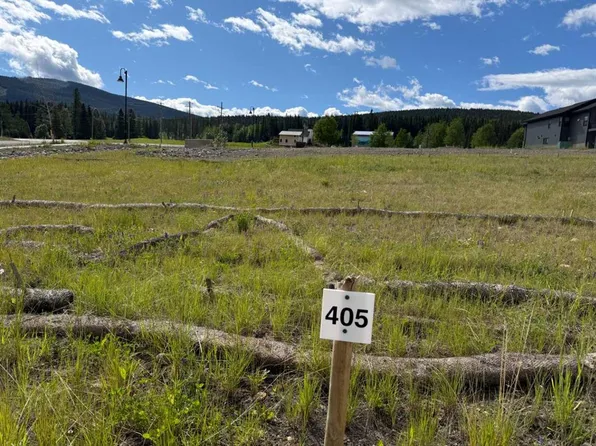 405 Lily Ave, Nordegg, AB T0M 2H0