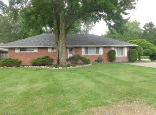 25408 Highland Rd, Richmond Heights, OH 44143