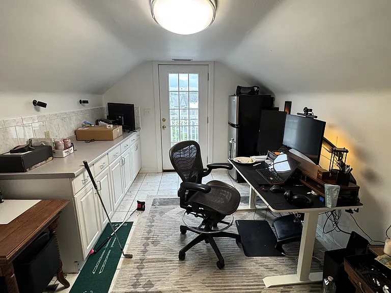8 Maplewood St #2 — Photo 13