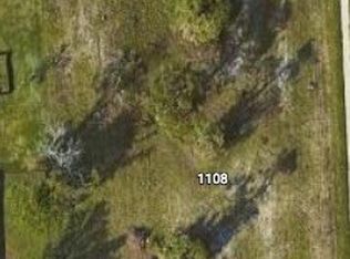 1026 Skyline Blvd, Cape Coral, FL 33991
