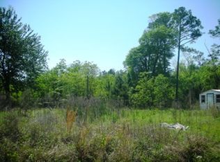 7597 Hancock Dr, Bay St Louis, MS 39520