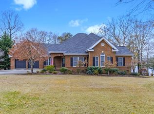 134 Harbour Pointe Dr, Chesnee, SC 29323