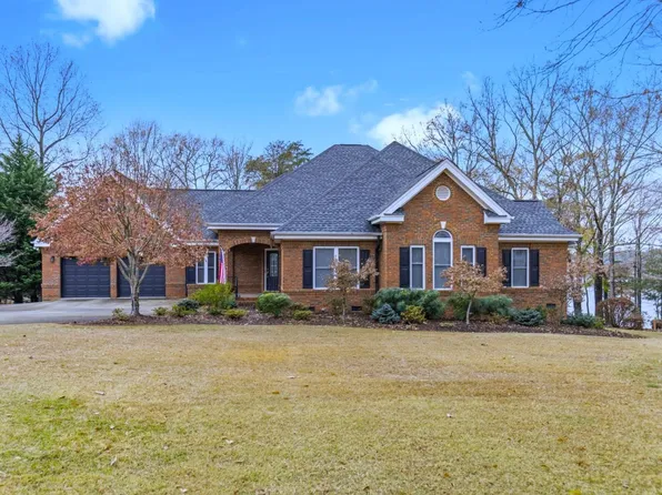 134 Harbour Pointe Dr, Chesnee, SC 29323