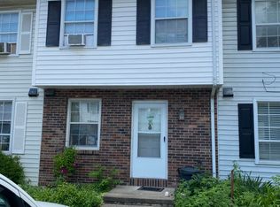 1655 W Amos Dr UNIT 1-E, Columbia, MO 65203