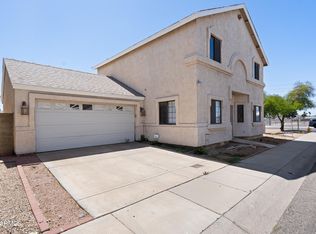 2051 W Ronald Rd, Phoenix, AZ 85029