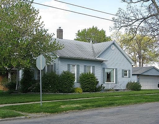 1st image of 711 S Vermillion St