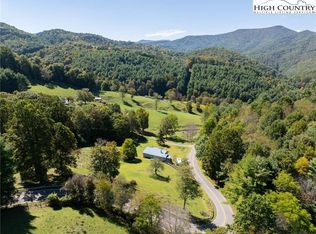 528 Stanley Rd, Warrensville, NC 28693