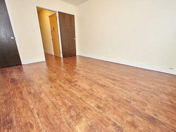 3rd image of 131 Eldridge St #4C
