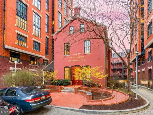 215 I St NE APT 401, Washington, DC 20002