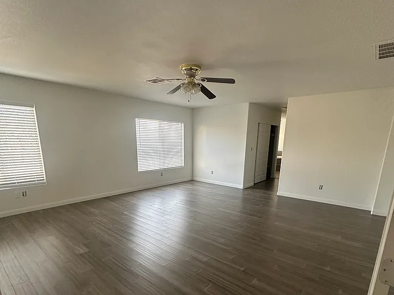 2791 Celebrate Ct — Photo 11