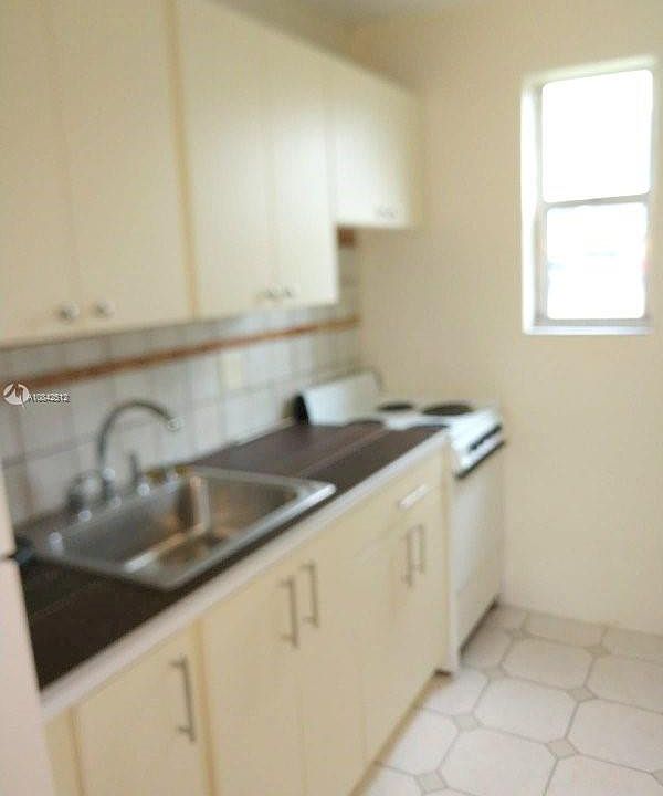 2nd image of 833 NW 4th Ave #12