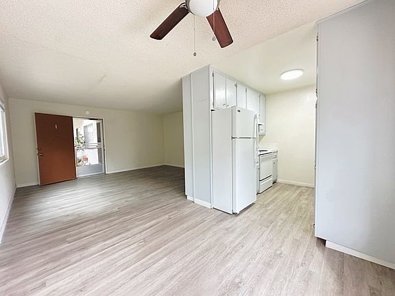 Bright lighting with an open floor plan!