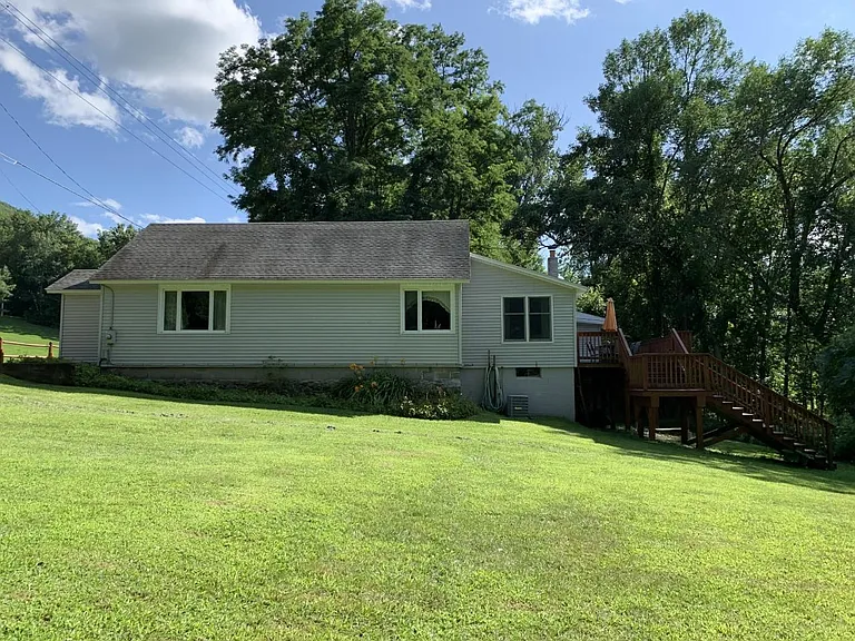2229 County Highway 22 — Photo 3