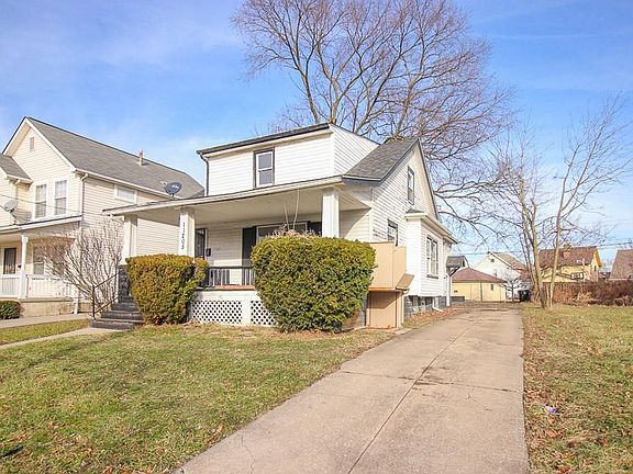 3rd image of 11205 Greenwich Ave