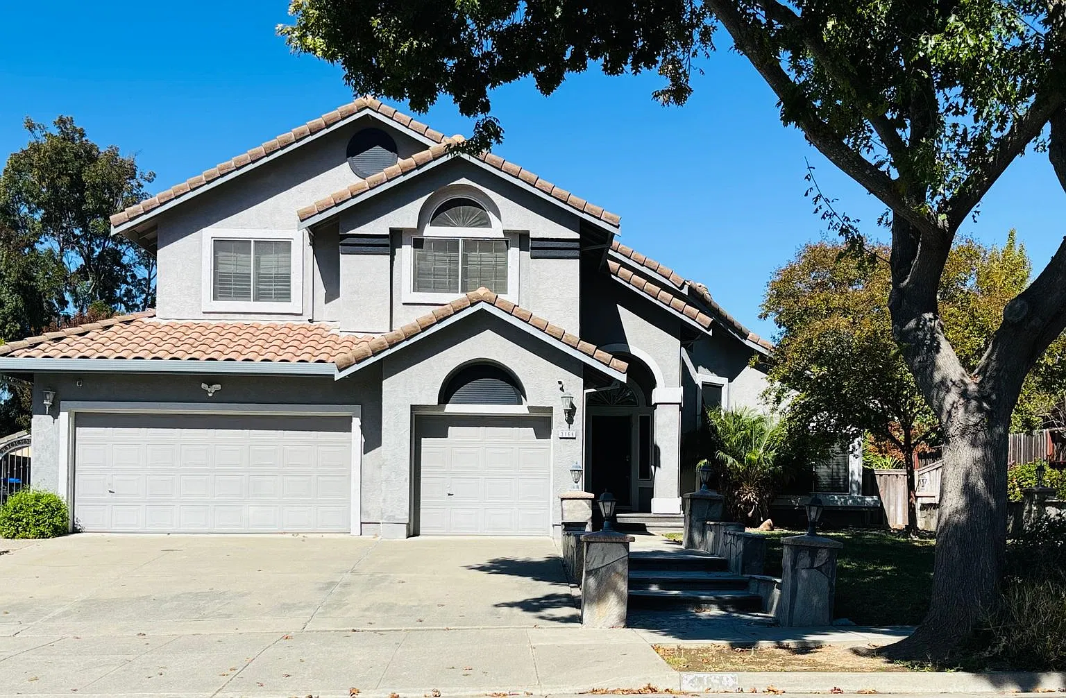 Beautiful Home! — Photo 1