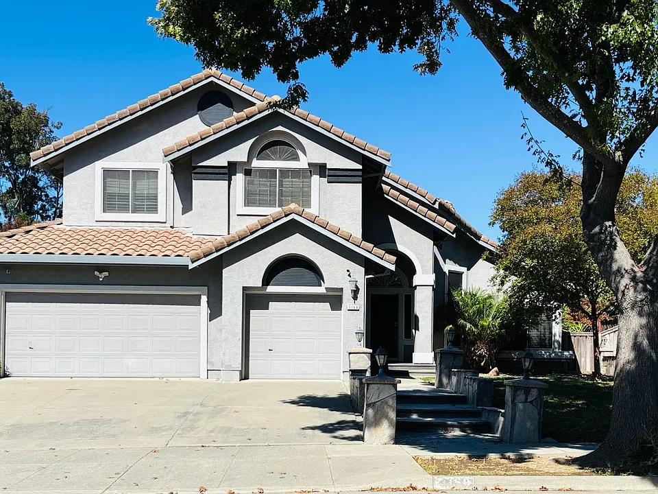 3168 Orchard View Dr