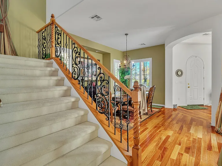 1455 Foothills Village Dr — Photo 33