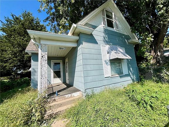 3rd image of 2810 S 20th St