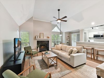 2500 Cranbrook Ln APT 11, Charlotte, NC, 28207