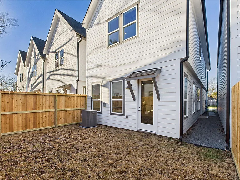 5027 Golden Forest Dr #C — Photo 30