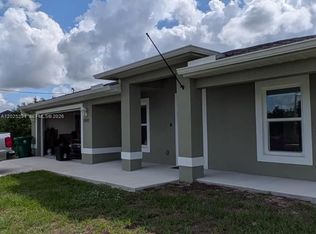 9001 Penny Cir, Labelle, FL 33935