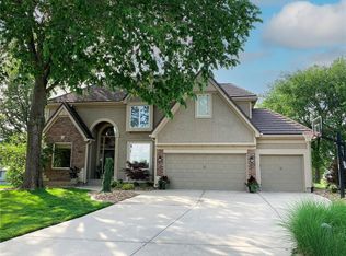 5508 NE Northgate Ct, Lees Summit, MO 64064