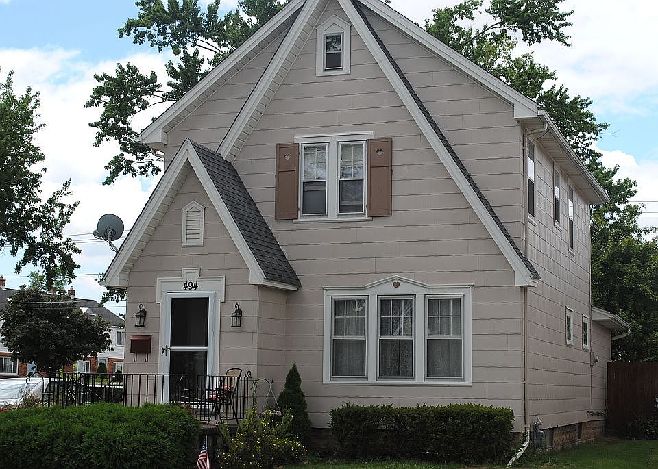 1st image of 494 Capen Blvd