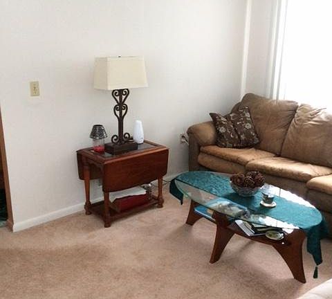 2nd image of 648 Idlewood Ct