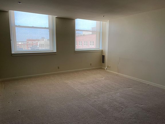 2nd image of 234 N Broadway Unit 603