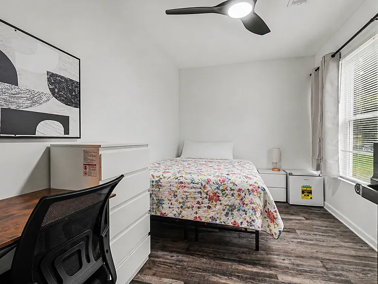 4148 Brenda Dr — Photo 3