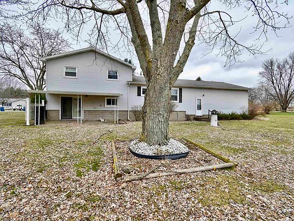 4th image of 8791 Phelps Dr