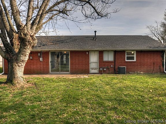 5th image of 1318 Lowell Court