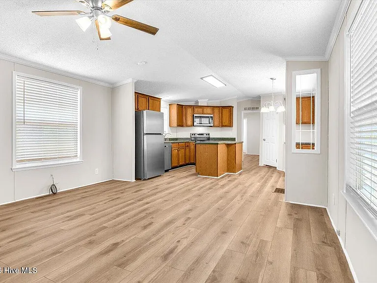 112 Coot Davis Rd — Photo 5