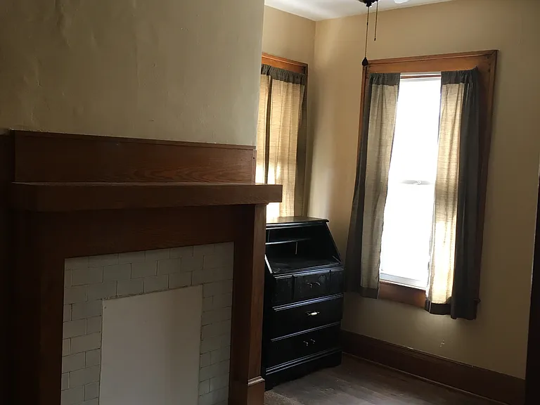 166 Washington Ave — Photo 5
