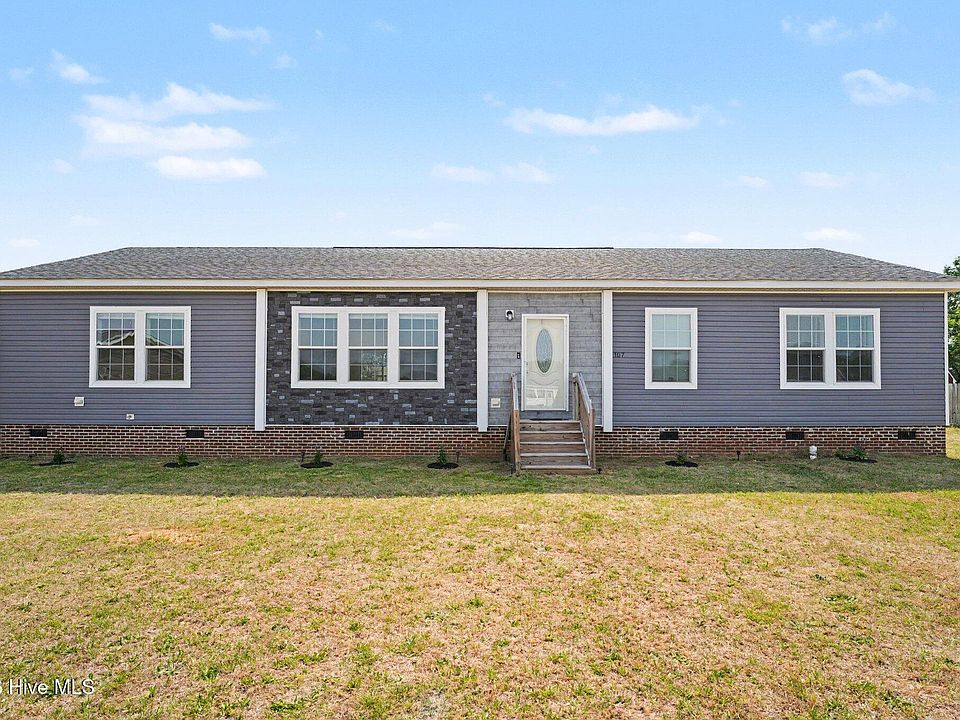 1st image of 107 Cottonwood Court
