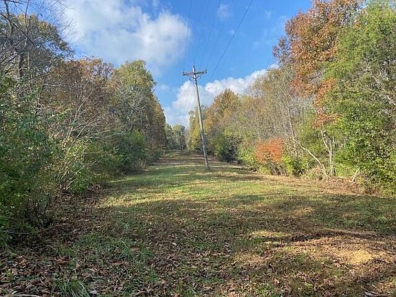 2nd image of 1121 Galbraith Rd