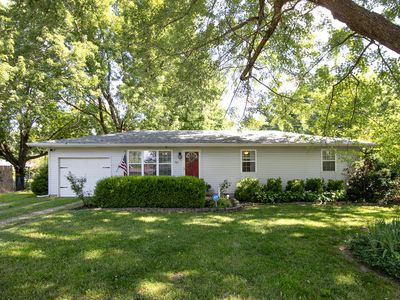 727 W Hughs Street, Bolivar, MO, 65613