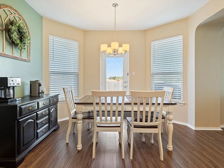 753 Bailey Park Dr — Photo 12