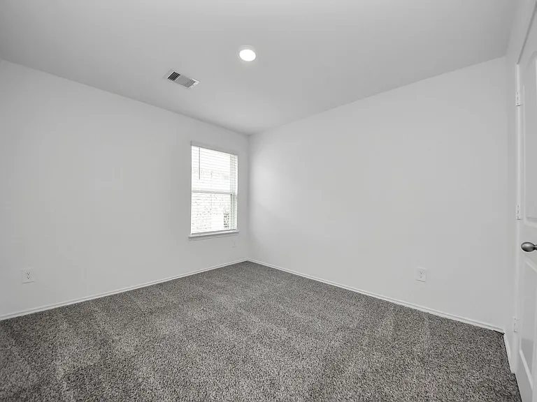 5611 Simcrest Grove Dr — Photo 17