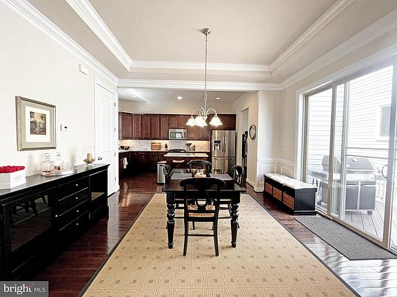 4th image of 20693 Holyoke Dr