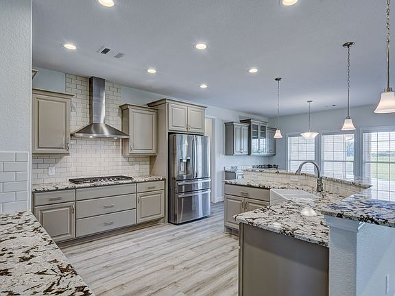 7th image of this home