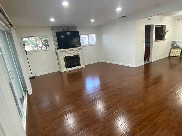 3115 W Olinda Ln — Photo 20