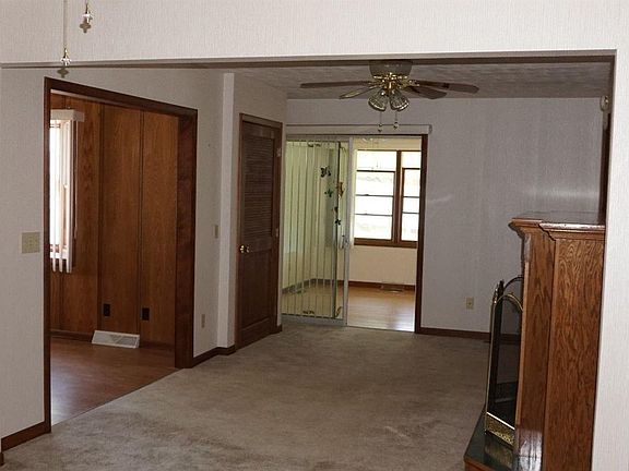 4th image of 122 Lakeland Dr