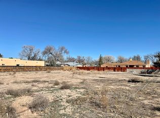 3011 Trellis Dr NW, Albuquerque, NM 87107