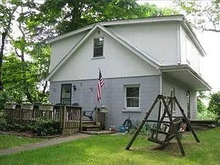 661 N Way St photo 1